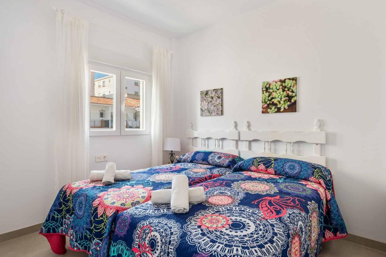 Villa Bonilla Нерха Екстериор снимка